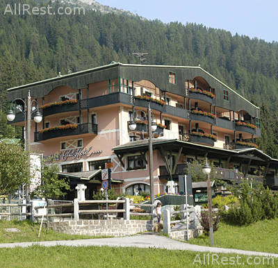 Spinale Club Hotel 